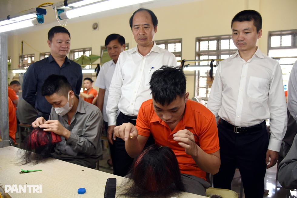 Thứ trưởng Nguyễn Văn Hồi làm việc với tỉnh Sơn La về Nghị quyết 42 - 4 Thứ trưởng Nguyễn Văn Hồi làm việc với tỉnh Sơn La về Nghị quyết 42 - 4