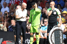 HLV Ten Hag: "Ronaldo sẵn sàng đá chính tại Europa League"