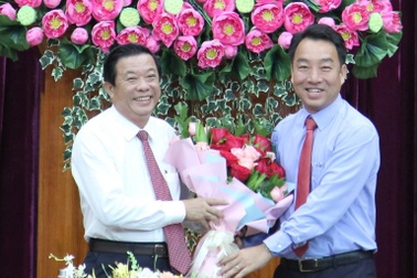 Ông Bùi Văn Nghiêm giữ chức Bí thư Tỉnh ủy Vĩnh Long