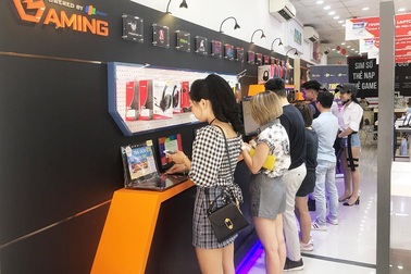 Muốn mua dàn máy tính mà vợ không cho, anh chàng thực hiện chiêu “tiền trảm hậu tấu” và cái kết cười ra nước mắt