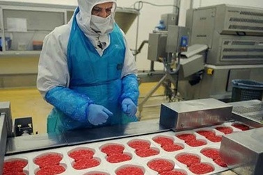 Ép ngựa thành bò: Tây chào thua ta 