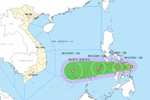 Áp thấp nhiệt đới xuất hiện gần Biển Đông, có thể mạnh thành bão