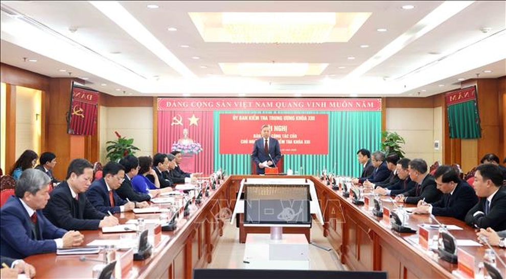 Hội nghị bàn giao công tác của Chủ nhiệm Ủy ban Kiểm tra Trung ương - 7 Hội nghị bàn giao công tác của Chủ nhiệm Ủy ban Kiểm tra Trung ương - 7