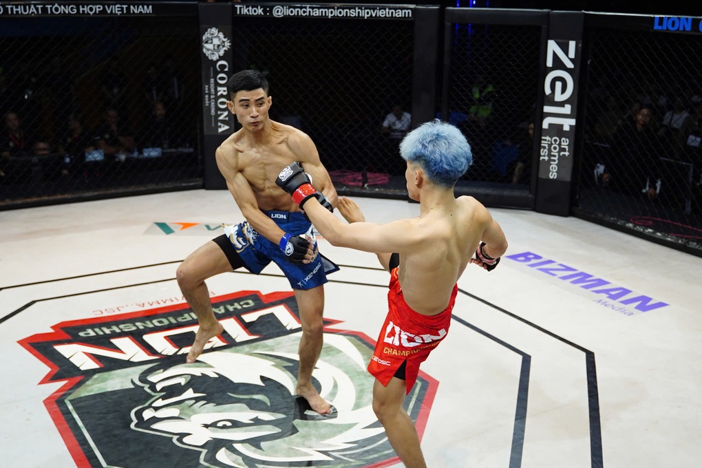 Lý Văn Huỳnh thắng ấn tượng, sẵn sàng tranh đai vô địch 77kg - 2 Lý Văn Huỳnh thắng ấn tượng, sẵn sàng tranh đai vô địch 77kg - 2