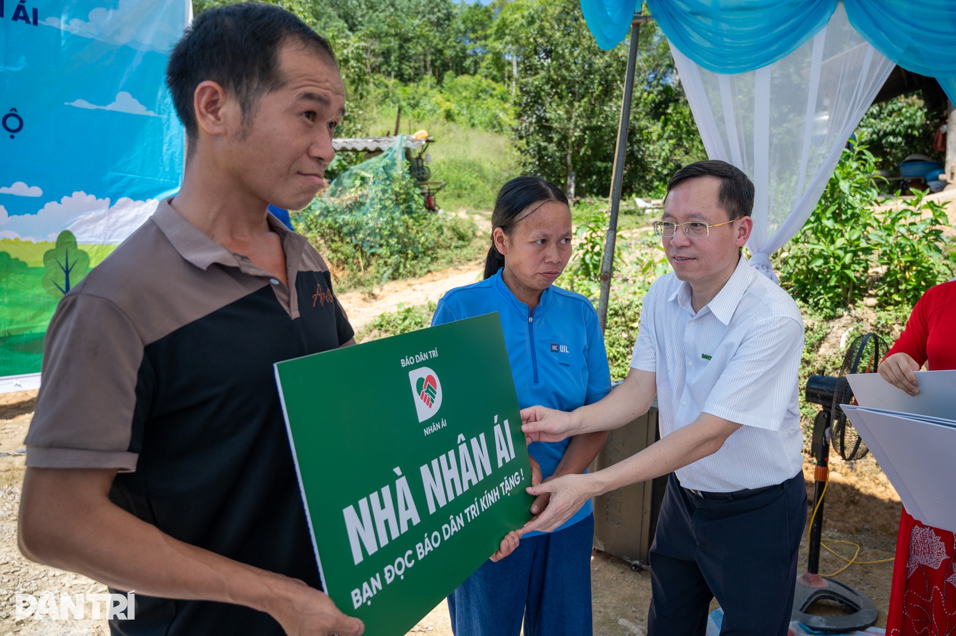 Hiện thực hóa ước mơ của các hộ nghèo bằng những ngôi nhà Nhân ái - 3