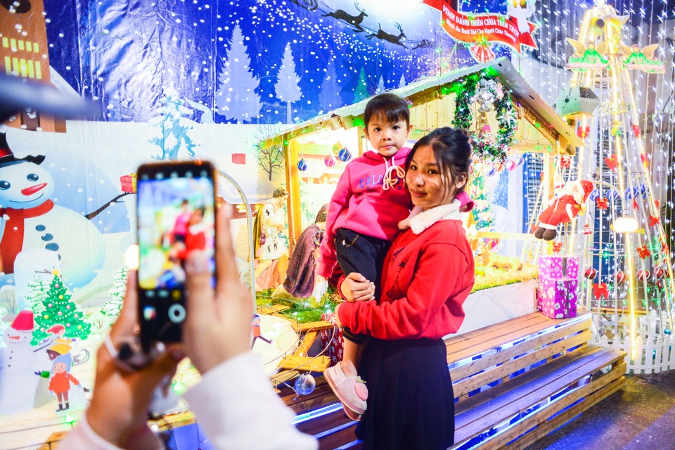 Xóm đạo Sài Gòn.jpg Xóm đạo Sài Gòn.jpg