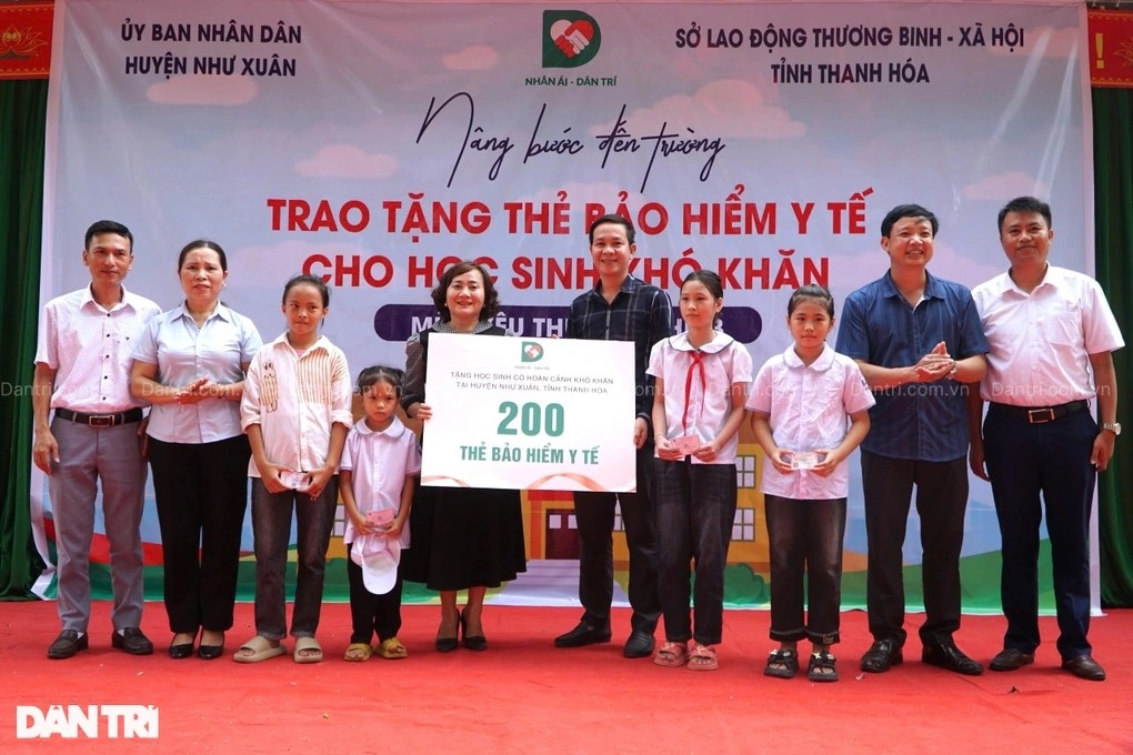 Phao cứu sinh giúp học sinh nghèo vượt qua gian khó - 2