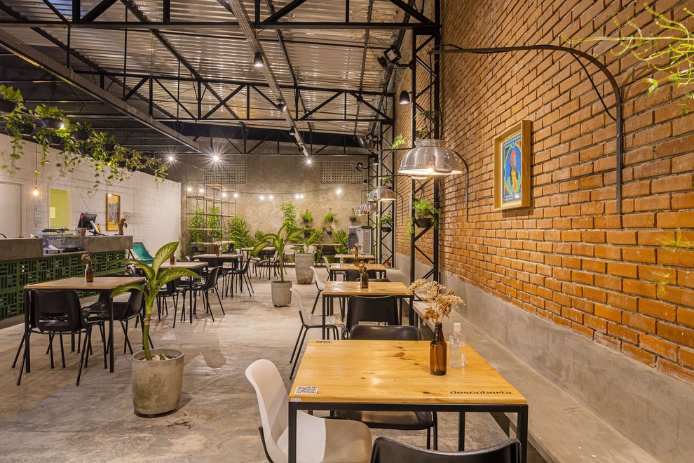 Quán cà phê từ vật liệu thô mộc vẫn đẹp bất ngờ nhờ tuyệt chiêu đơn giản - 10 Quán cà phê từ vật liệu thô mộc vẫn đẹp bất ngờ nhờ tuyệt chiêu đơn giản - 10