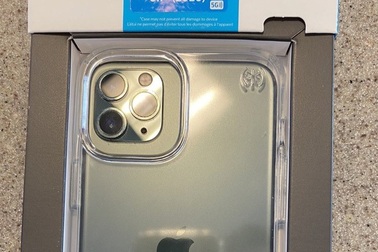 Lộ thiết kế mặt lưng iPhone 12 với cụm camera "siêu to"