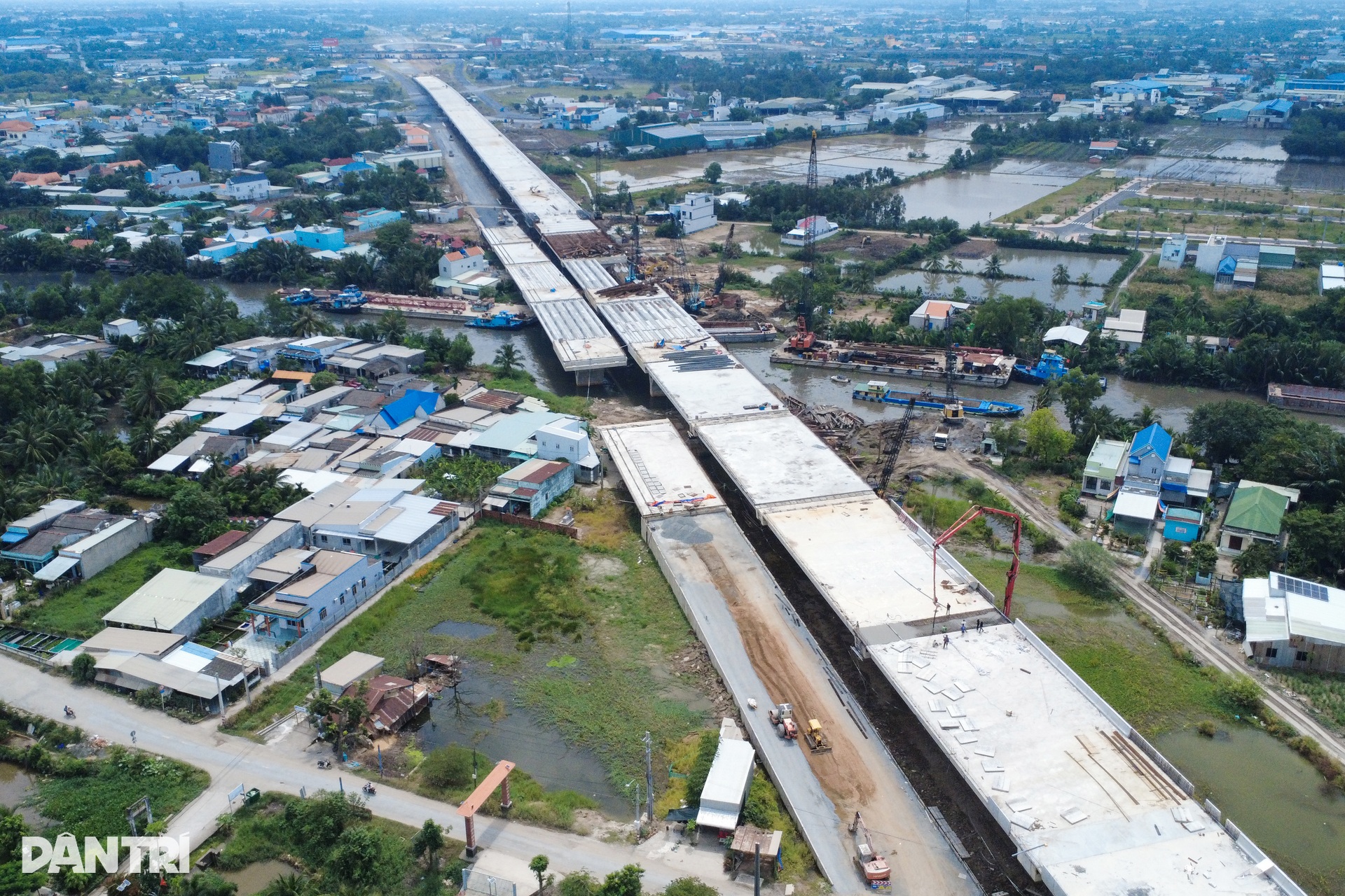 Hợp long cầu Tân Bửu trên tuyến Vành đai 3 kết nối hai cao tốc ở Tây Ninh - 2 Hợp long cầu Tân Bửu trên tuyến Vành đai 3 kết nối hai cao tốc ở Tây Ninh - 2