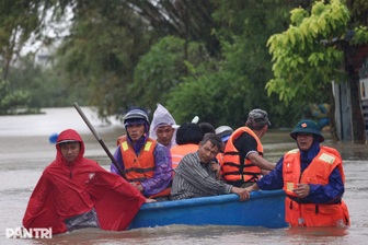 Phó Thủ tướng Hồ Quốc Dũng: Không để người dân kêu cứu trên mái nhà