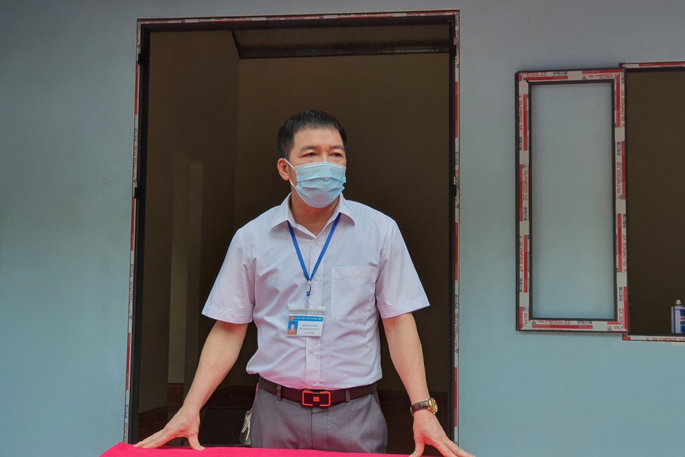 Bạn đọc xây nhà tặng, cậu bé bỏ học được giúp đỡ tiếp tục đến trường - 6 Bạn đọc xây nhà tặng, cậu bé bỏ học được giúp đỡ tiếp tục đến trường - 6