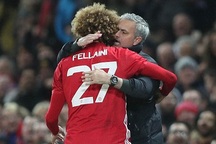 Man Utd - Newcastle: Canh bạc của Mourinho