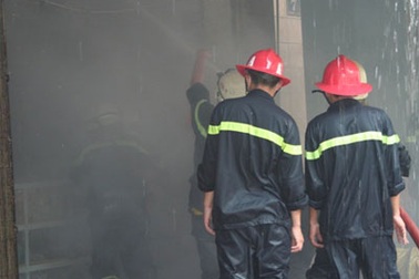 Cháy tiệm tạp hóa, chủ nhà bị thiêu chết 