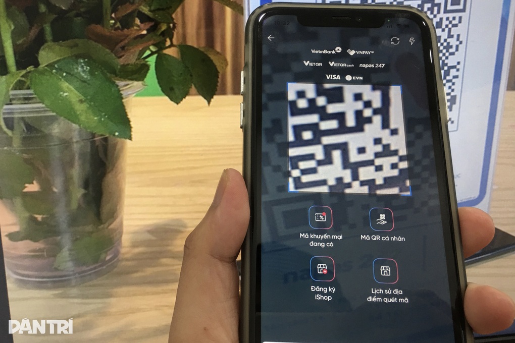 Người phụ nữ báo công an vì chuyển nhầm gần nửa tỷ đồng, xin lại không được - 1 Người phụ nữ báo công an vì chuyển nhầm gần nửa tỷ đồng, xin lại không được - 1