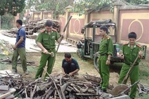 Tổ chức tiêu hủy các loại vũ khí và công vụ hỗ trợ