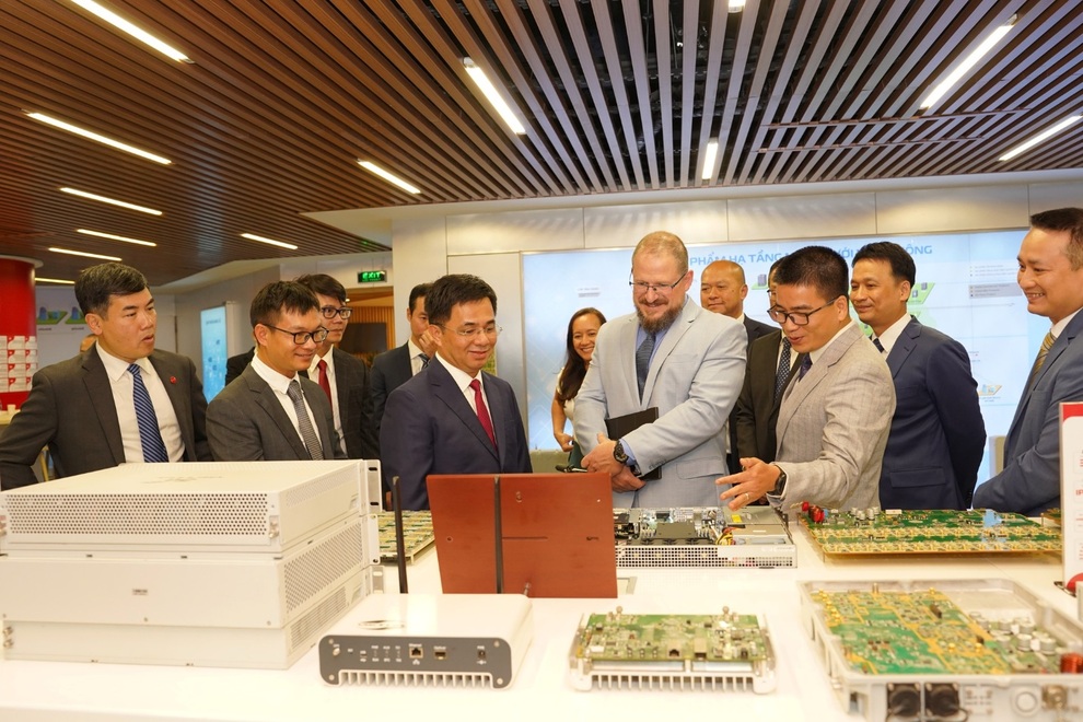 Viettel phối hợp Qualcomm tổ chức hội thảo quốc tế Open RAN - 4 Viettel phối hợp Qualcomm tổ chức hội thảo quốc tế Open RAN - 4