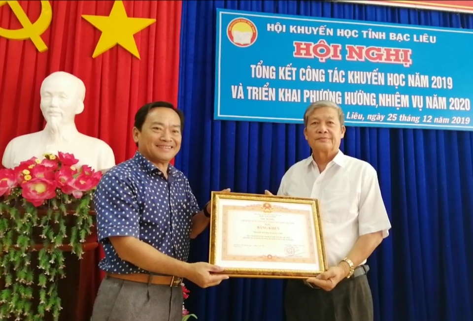 Hội Khuyến học Bạc Liêu nhận bằng khen của Thủ tướng Chính phủ - 3 Hội Khuyến học Bạc Liêu nhận bằng khen của Thủ tướng Chính phủ - 3