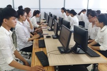 Đề xuất đào tạo tiếng Anh vào giáo dục nghề nghiệp bậc trung cấp, cao đẳng