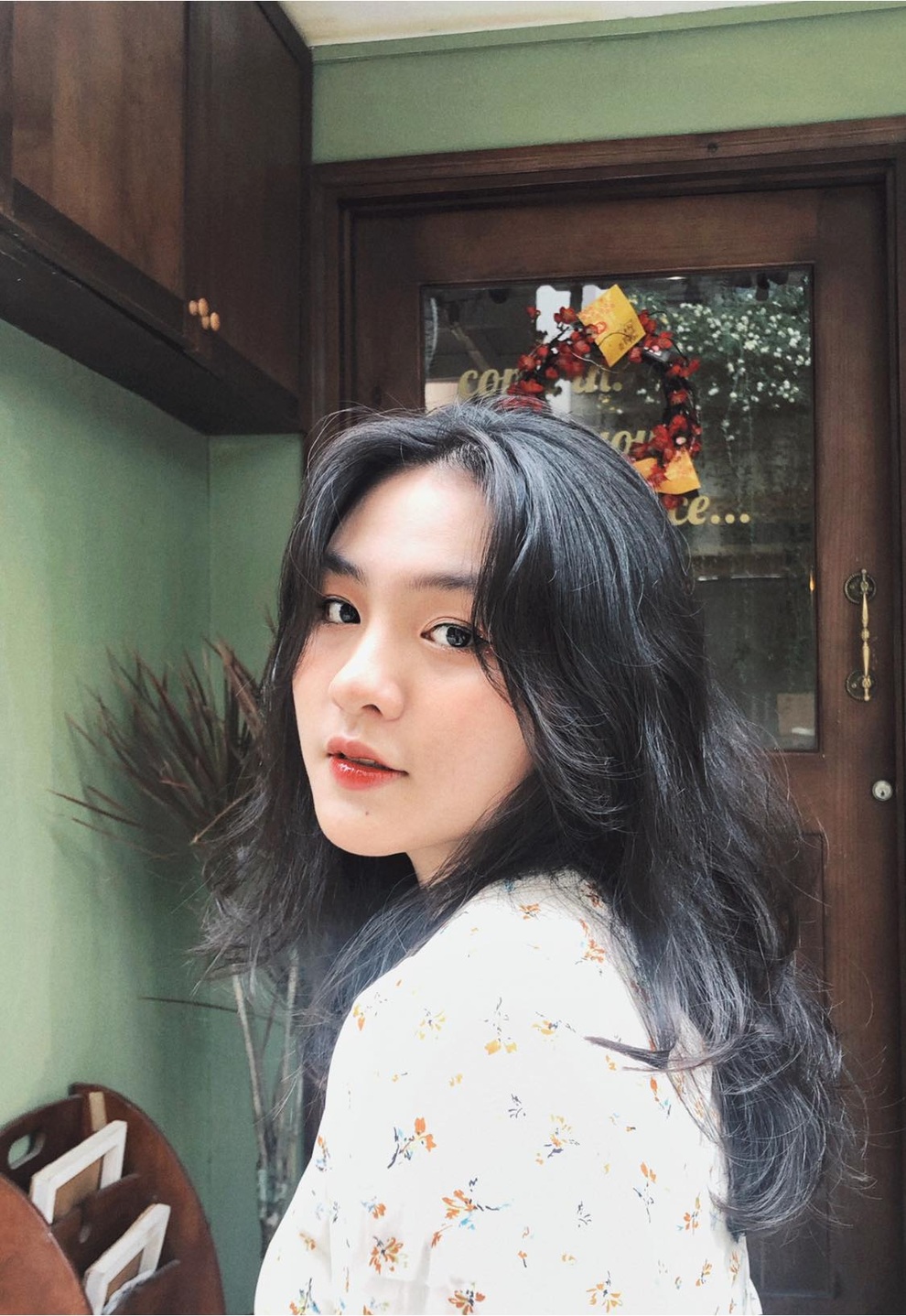 Nét đẹp tự nhiên vô cùng hút mắt của nữ sinh ĐH Tôn Đức Thắng - 6