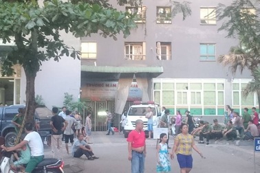 Hà Nội: Một phụ nữ rơi từ tầng 29 tòa nhà chung cư