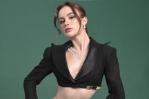 Miss Grand Canada 2025 khoe nhan sắc như búp bê, hé lộ mê ẩm thực Việt Nam