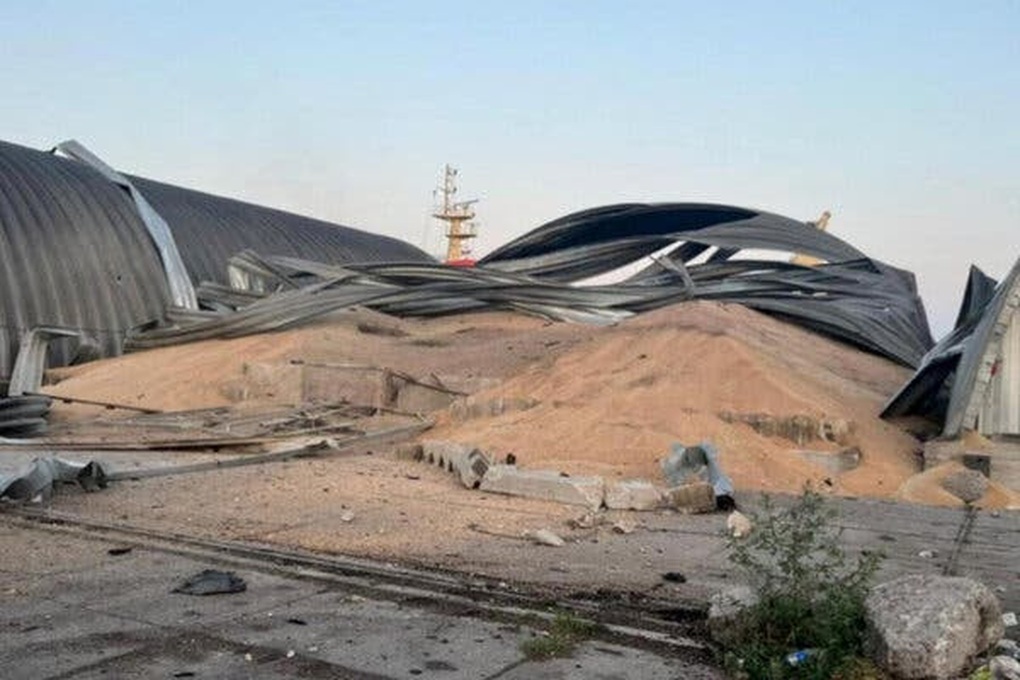 Nga tấn công cảng Danube, chiến sự luồn sâu vào các tuyến đường ngũ cốc - 1 Nga tấn công cảng Danube, chiến sự luồn sâu vào các tuyến đường ngũ cốc - 1