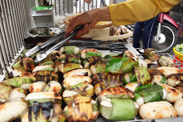Thức ăn đường phố Việt Nam lên phim