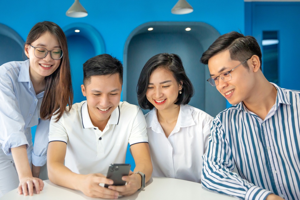 Trúng iPhone 14 Pro, nhận ưu đãi 50% trên ví VNPAY và ứng dụng ngân hàng - 1 Trúng iPhone 14 Pro, nhận ưu đãi 50% trên ví VNPAY và ứng dụng ngân hàng - 1