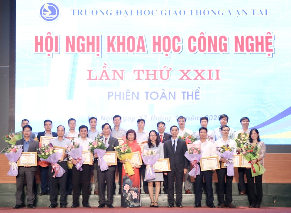 ĐH Giao thông vận tải đầu tư vào nghiên cứu khoa học để đạt chuẩn quốc tế - 1 ĐH Giao thông vận tải đầu tư vào nghiên cứu khoa học để đạt chuẩn quốc tế - 1