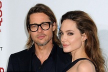 Chia tay Angelina Jolie, Brad Pitt cũng muốn giành quyền nuôi con