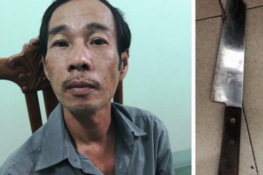 Thiếu nợ, thợ sửa đồng hồ bịt mặt xông vào nhà hàng xóm cướp