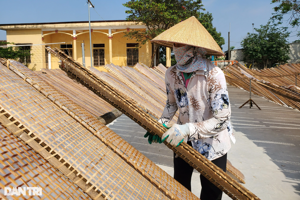 Vợ chồng bỏ phố về quê, ung dung kiếm nửa tỷ đồng/năm với nghề truyền thống - 3 Vợ chồng bỏ phố về quê, ung dung kiếm nửa tỷ đồng/năm với nghề truyền thống - 3