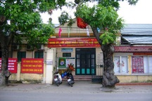 UBND phường Cống Vị giải quyết kiểu “đá ném ao bèo”?