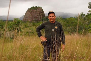 Quan chức Brazil tử vong vì bị thổ dân bắn tên trúng ngực