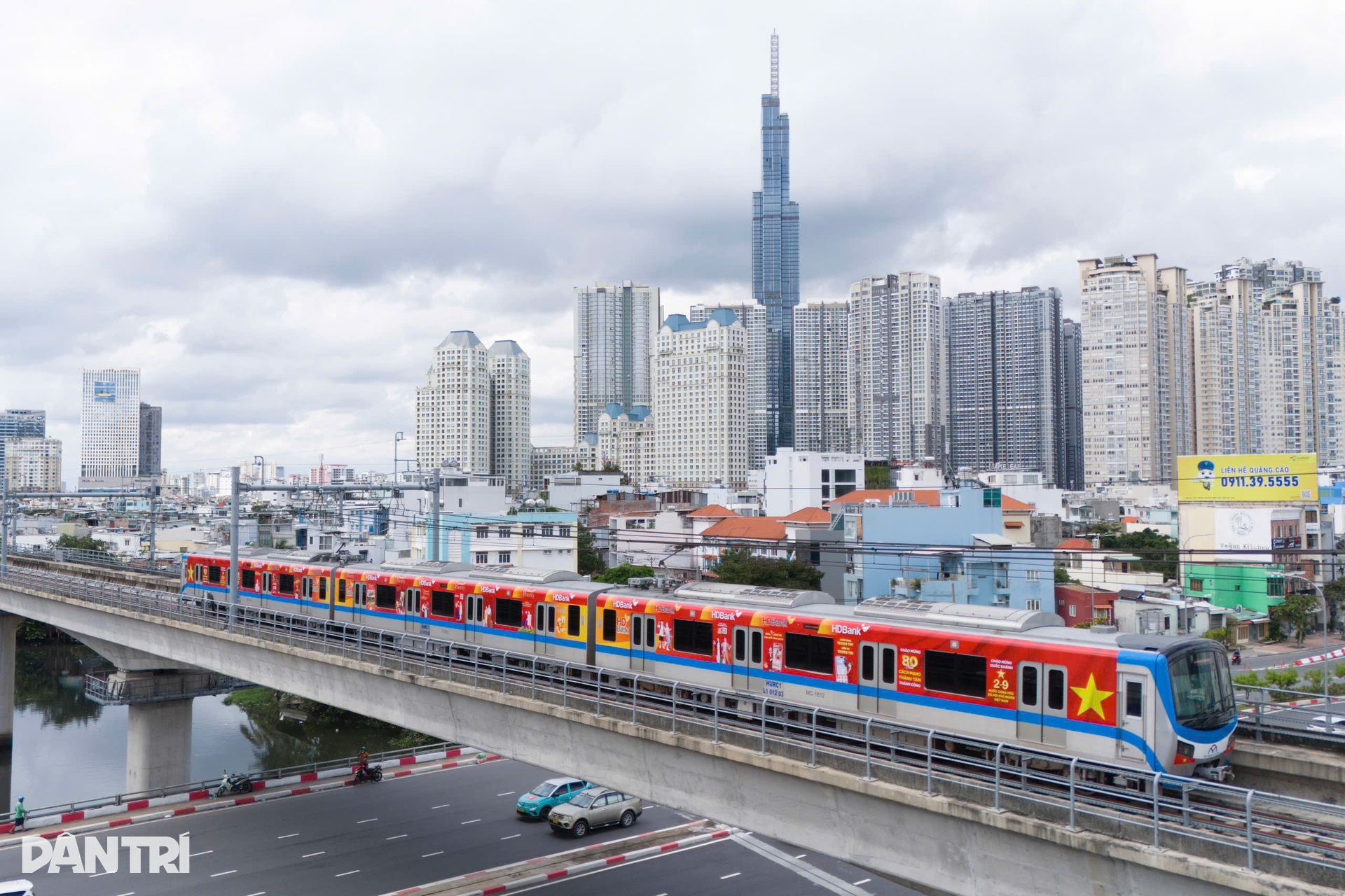 Metro Bến Thành - Suối Tiên ở TPHCM thành “điểm hẹn” hút khách dịp lễ Quốc khánh - 12