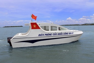 Lật tàu chở 30 người: Tàu của bộ đội biên phòng