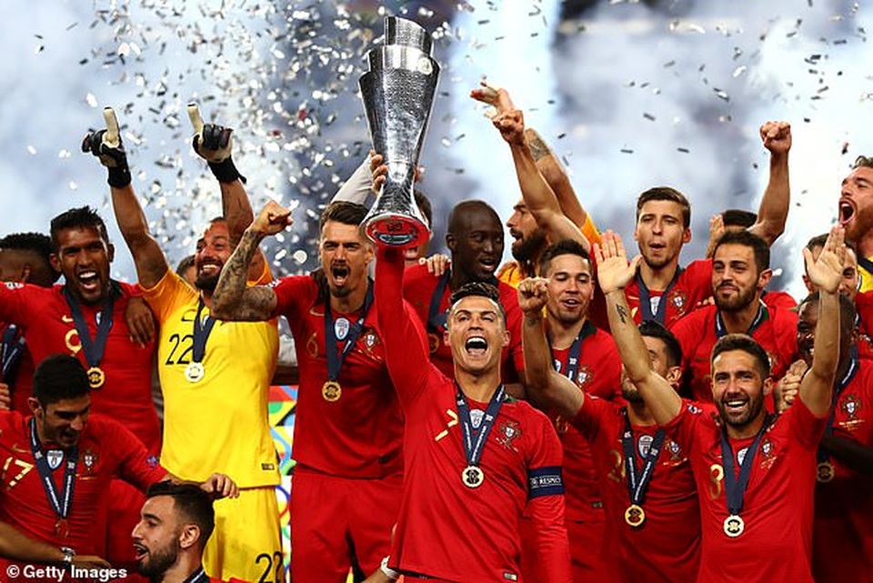 Bồ Đào Nha rơi vào bảng tử thần ở UEFA Nations League - 1 Bồ Đào Nha rơi vào bảng tử thần ở UEFA Nations League - 1