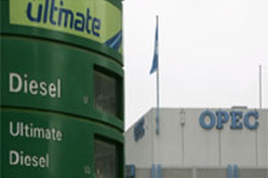 OPEC cắt giảm sản lượng dầu mỏ 