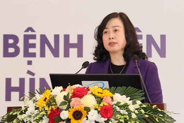 Bộ trưởng Bộ Y tế: "Chế độ tiền trực của nhân viên y tế rất thấp"