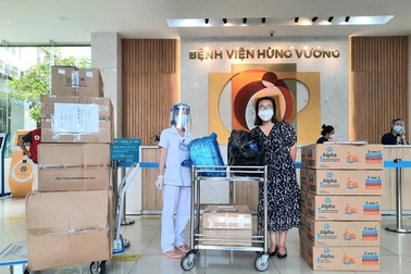 Blissberry tiếp sức các nữ y - bác sĩ tuyến đầu chống dịch