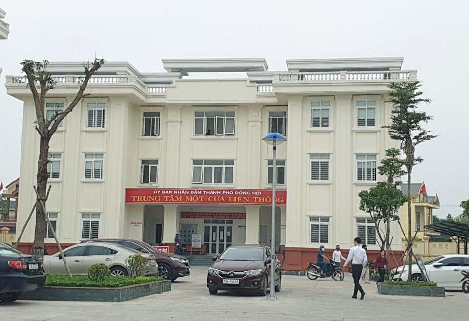 Phát hiện gần 13.000 bộ hồ sơ đất đai bị “ngâm” - 1 Phát hiện gần 13.000 bộ hồ sơ đất đai bị “ngâm” - 1