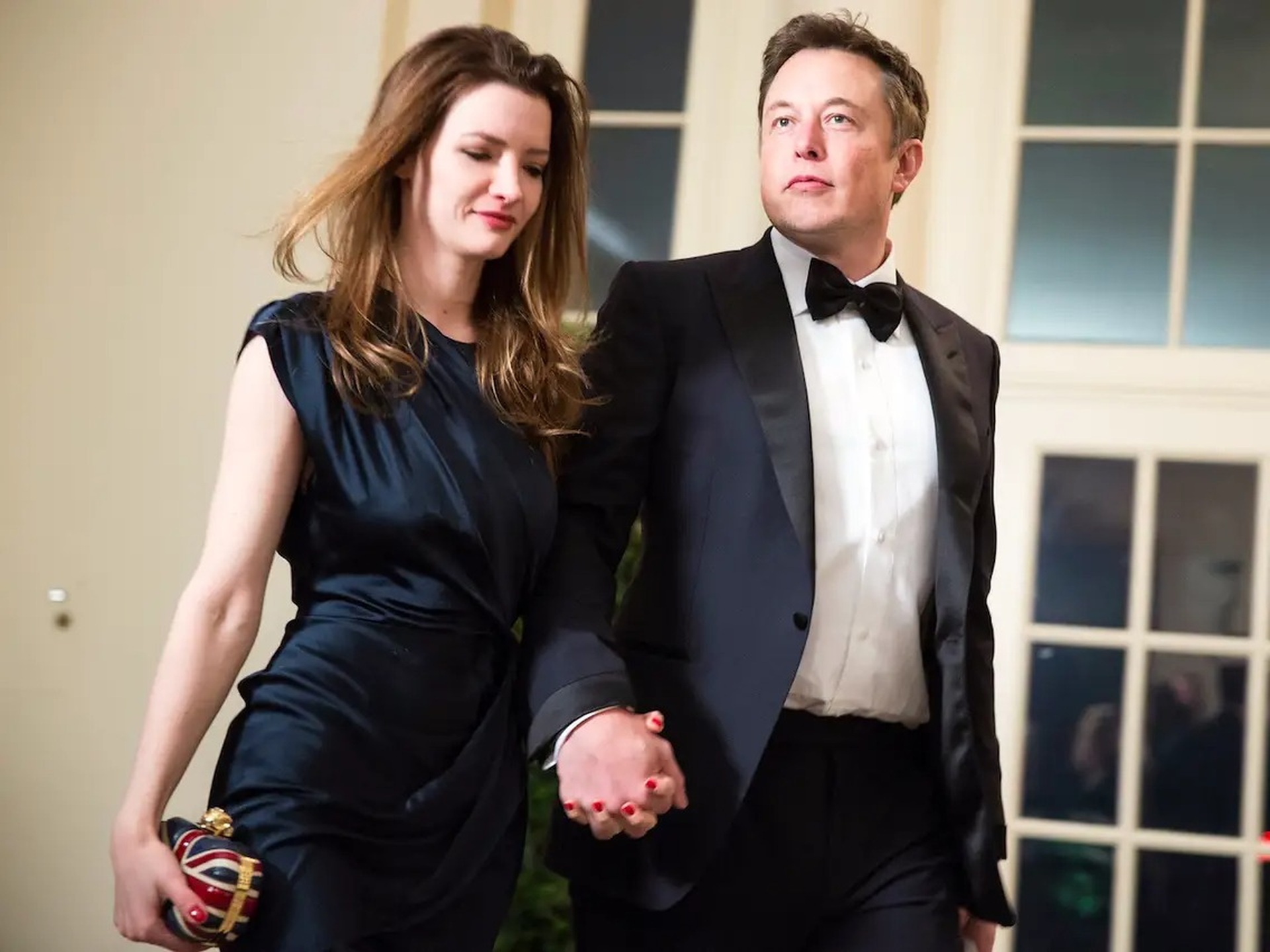 Tỷ phú Elon Musk đoàn tụ với người vợ từng khiến anh 2 lần ra tòa ly hôn - 9 Tỷ phú Elon Musk đoàn tụ với người vợ từng khiến anh 2 lần ra tòa ly hôn - 9