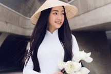 “Nàng thơ xứ Huế” mặc áo dài trắng gây chú ý truyền thông quốc tế