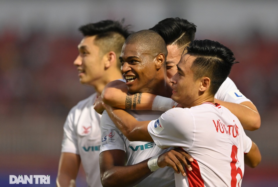 Đánh bại Sài Gòn FC, CLB Viettel vô địch V-League 2020 - 2 Đánh bại Sài Gòn FC, CLB Viettel vô địch V-League 2020 - 2