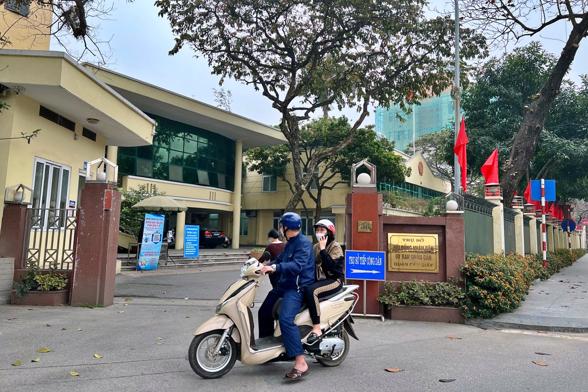 Chủ biệt thự tai tiếng kiện quận Cầu Giấy ra tòa? - 1 Chủ biệt thự tai tiếng kiện quận Cầu Giấy ra tòa? - 1
