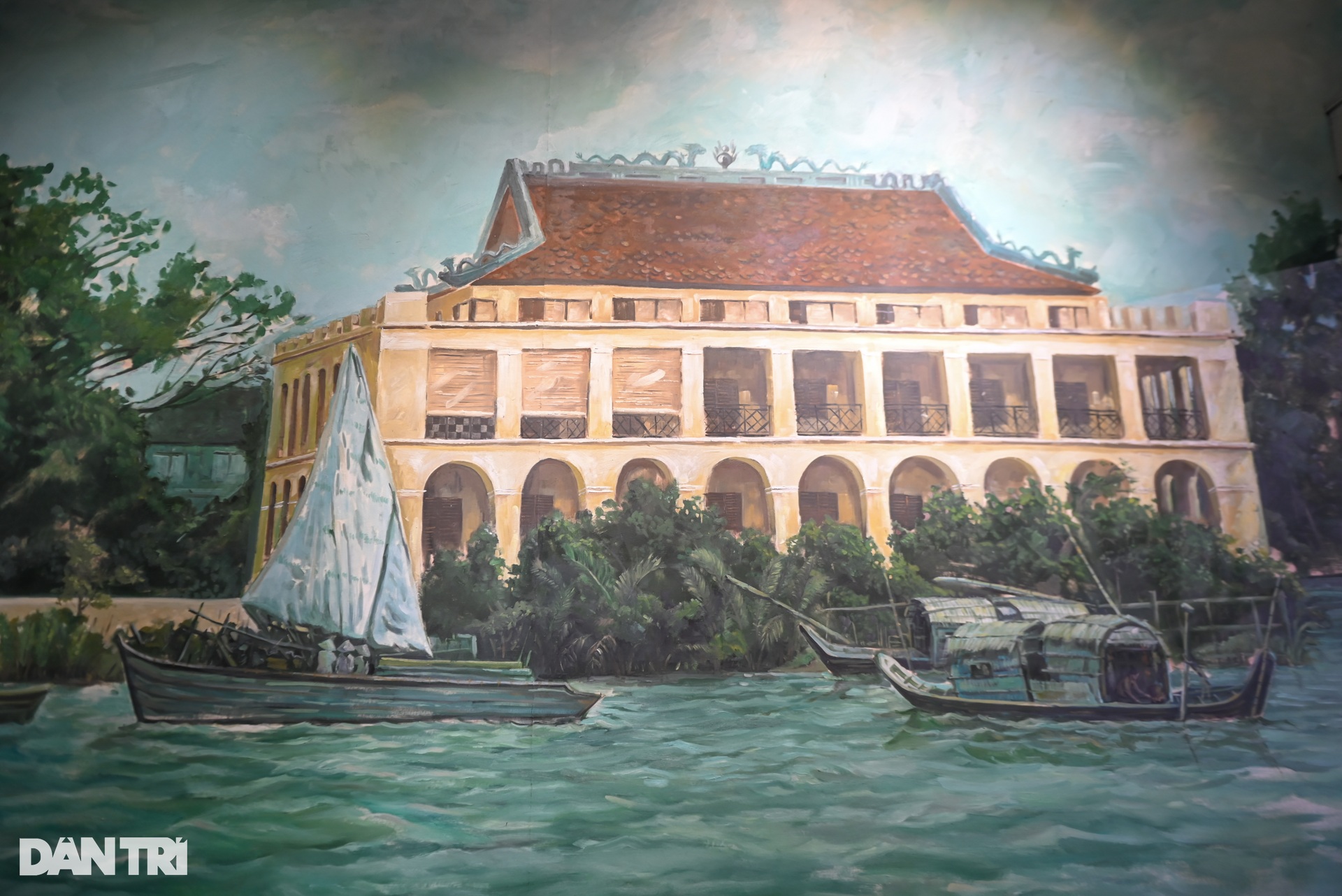 Bên trong căn nhà Bác Hồ từng sinh sống trước khi ra đi tìm đường cứu nước - 12 Bên trong căn nhà Bác Hồ từng sinh sống trước khi ra đi tìm đường cứu nước - 12