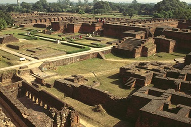 Đại học Ấn Độ mở cửa lại sau 800 năm