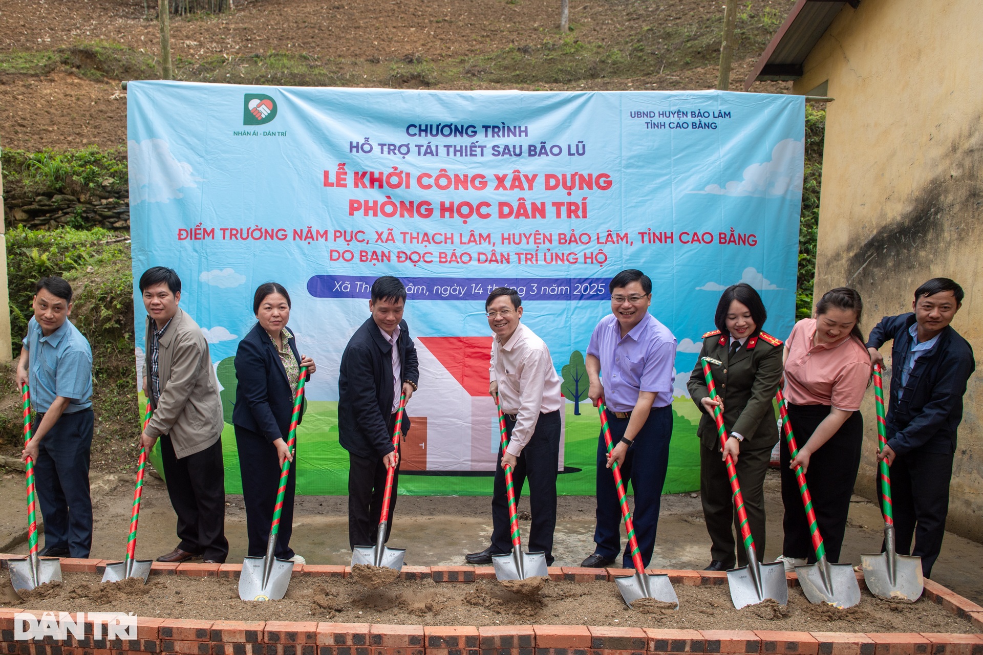 Khởi công điểm trường Nặm Pục, thắp sáng tương lai trẻ em vùng cao - 11 Khởi công điểm trường Nặm Pục, thắp sáng tương lai trẻ em vùng cao - 11