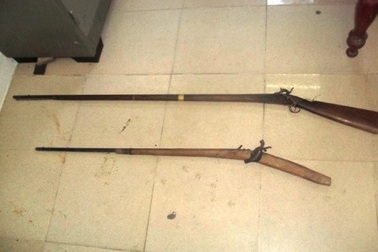 Kiểm lâm bị nhóm thợ săn dùng súng tự chế bắn trọng thương